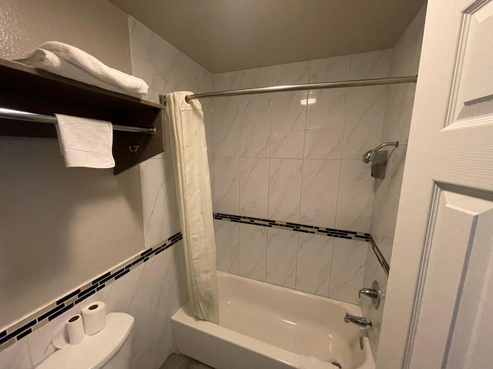 Simplestay Suites - Downtown San Bernardino Ngoại thất bức ảnh