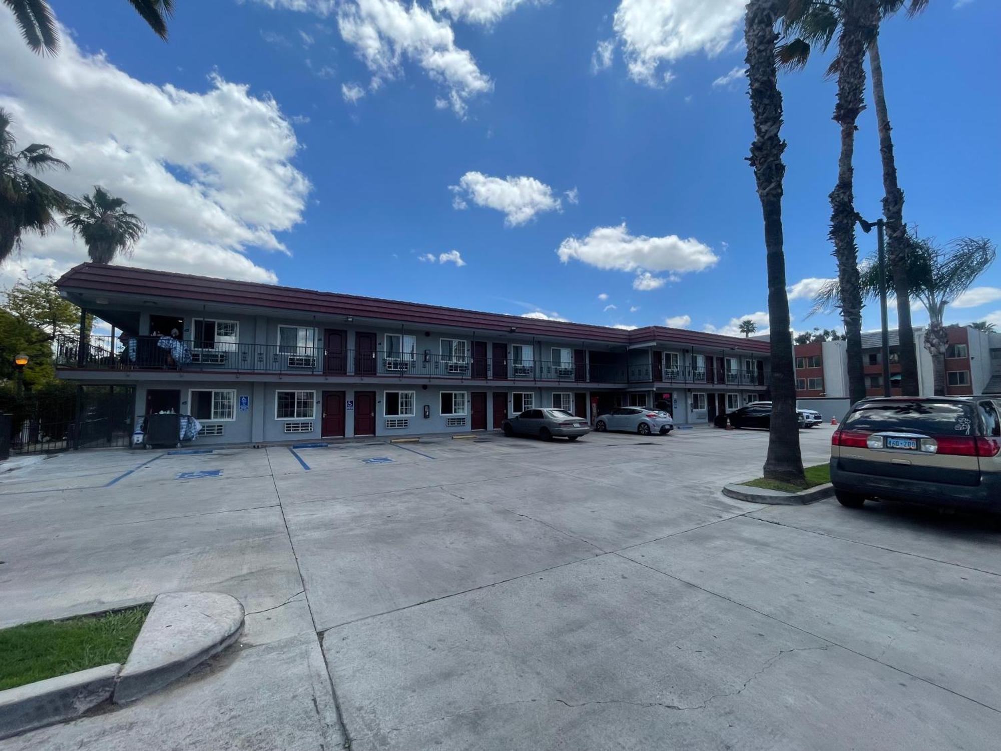 Simplestay Suites - Downtown San Bernardino Ngoại thất bức ảnh
