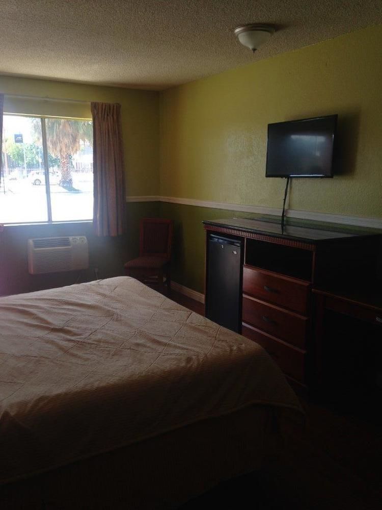Simplestay Suites - Downtown San Bernardino Ngoại thất bức ảnh
